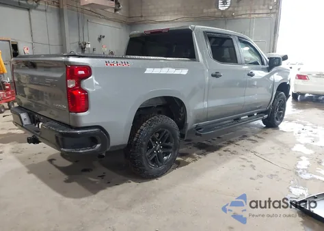 2024 Chevrolet Silverado 1500 4Wd Short Bed Custom Trail Boss z USA, uszkodzony, nr VIN 3GCPDCEK0RG325478